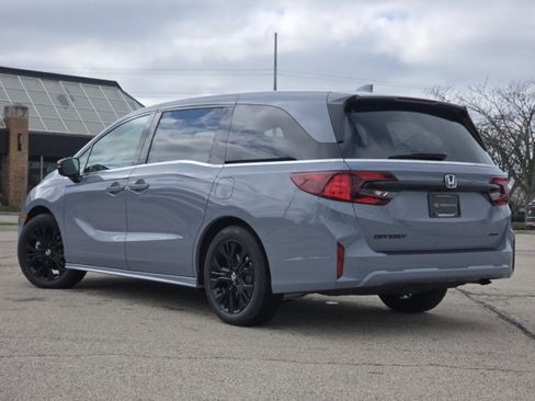 New 2026 Honda Odyssey Sport-L image 17