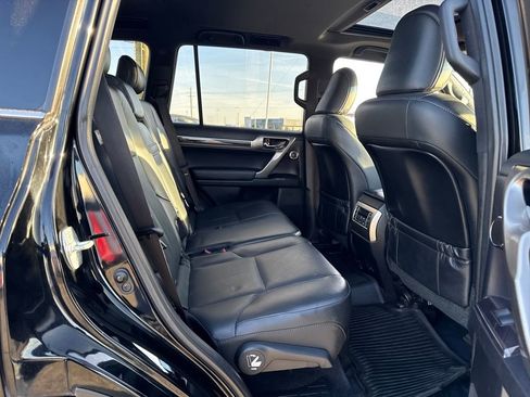 Used 2020 Lexus GX 460 Luxury image 13