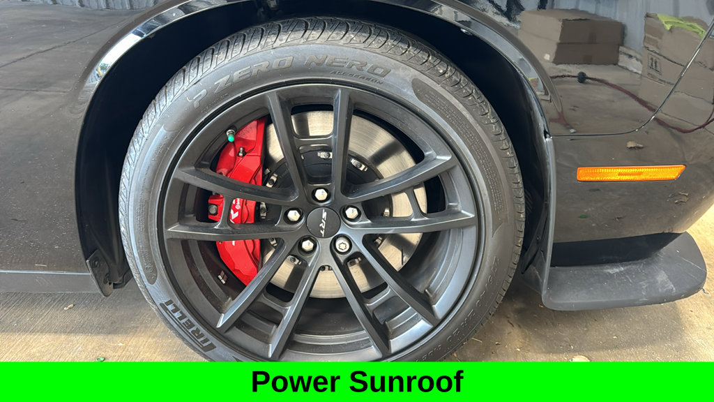 Used 2023 Dodge Challenger SRT Hellcat RWD image 3