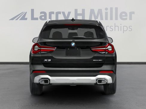 Used 2023 BMW X3 xDrive30i w/ M Sport Package AWD/4WD image 8