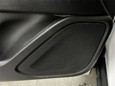 Certified 2024 GMC Terrain SLE image 23