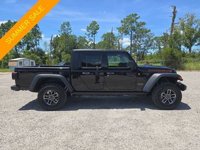 Used 2026 Jeep Gladiator Mojave