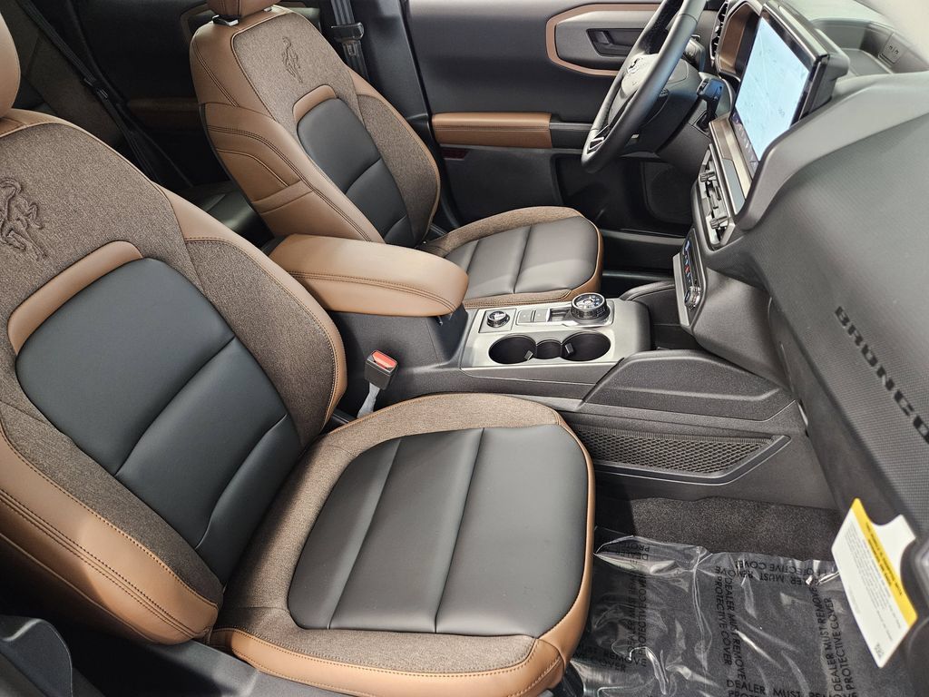 New 2025 Ford Bronco Sport Outer Banks w/ Outer Banks Tech Package+ AWD/4WD image 21
