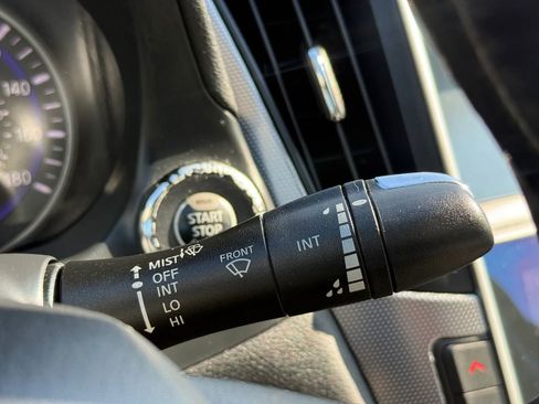 Used 2014 INFINITI Q50 2.0t w/ Moonroof Package image 25