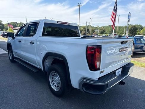 Used 2024 GMC Sierra 1500 Pro w/ Pro Value Package RWD image 4