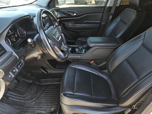 Used 2022 GMC Acadia AT4 w/ Technology Package image 23