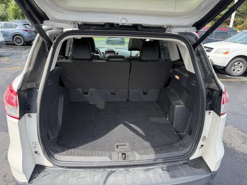 Used 2015 Ford Escape Titanium w/ Equipment Group 301A FWD image 5
