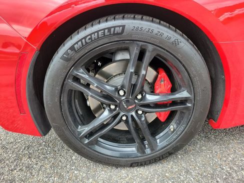 Used 2017 Chevrolet Corvette Stingray Convertible w/ 2LT Preferred Equipment Group RWD image 27