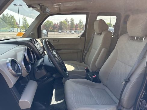 Used 2011 Honda Element EX image 9