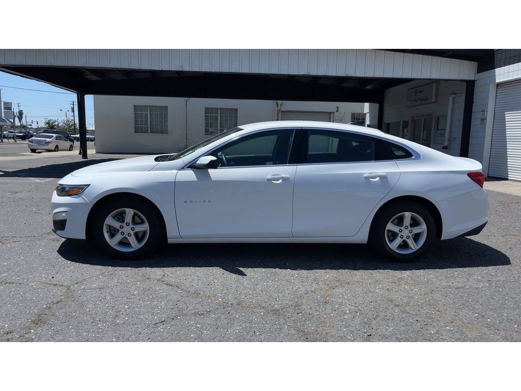 Used 2020 Chevrolet Malibu LS w/ Driver Confidence Package II FWD image 8