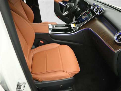 New 2026 Mercedes-Benz GLC 300 4MATIC image 29