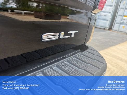 Used 2025 GMC Sierra 1500 SLT AWD/4WD image 9