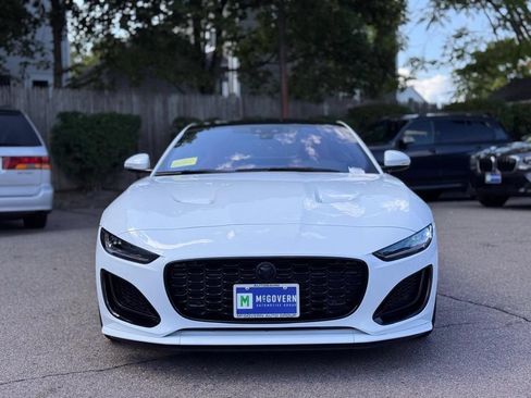 Used 2024 Jaguar F-TYPE Coupe AWD image 9