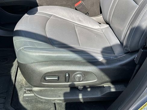 Used 2019 Buick Enclave Essence w/ Trailering Package, 5000 lbs. AWD/4WD image 19