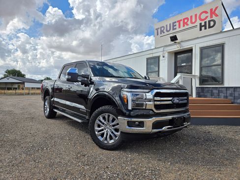 Used 2025 Ford F150 Lariat w/ Equipment Group 501A Mid AWD/4WD image 5