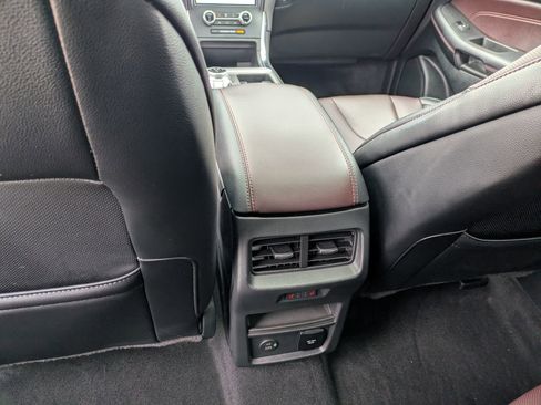 Certified 2022 Ford Edge Titanium w/ Equipment Group 301A image 31