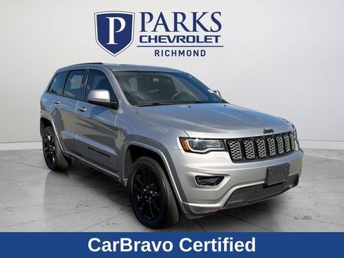 Used 2021 Jeep Grand Cherokee Laredo X AWD/4WD image 1