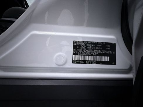 Used 2023 Toyota RAV4 XLE AWD/4WD image 23