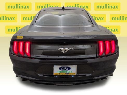 Used 2022 Ford Mustang Coupe w/ Equipment Group 101A RWD image 28
