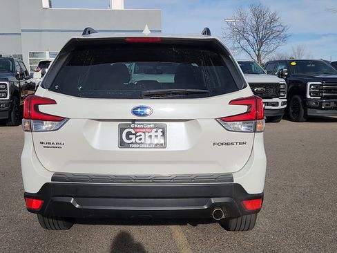 Used 2022 Subaru Forester Limited image 26