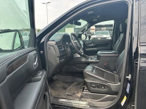 Used 2021 Chevrolet Tahoe Z71 w/ Z71 Signature Package image 12