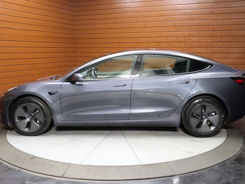 Used 2023 Tesla Model 3 Standard Range image 30