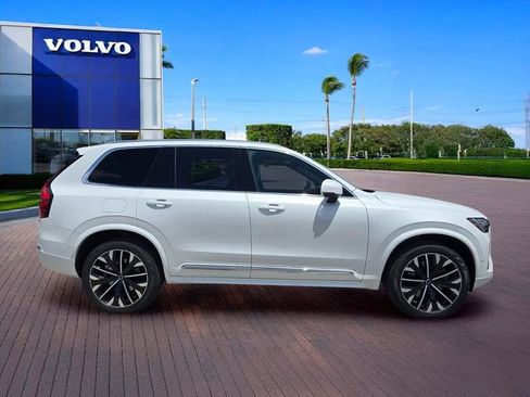 New 2026 Volvo XC90 T8 Plus w/ Protection Package Premier AWD/4WD image 8