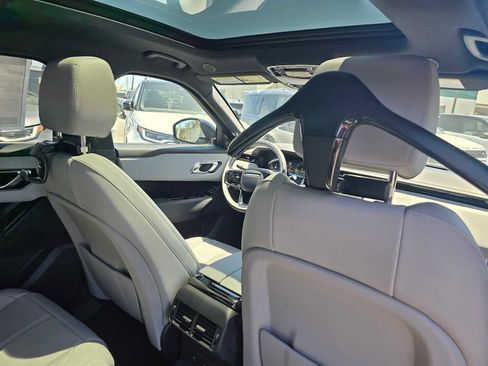 Certified 2026 Land Rover Range Rover Velar Dynamic SE image 15