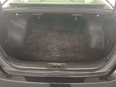 Used 2020 Nissan Altima 2.5 SL FWD image 10