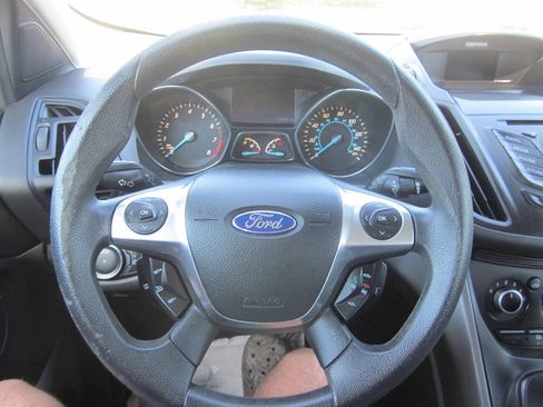 Used 2013 Ford Escape S FWD image 13
