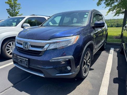 Used 2020 Honda Pilot Elite image 3