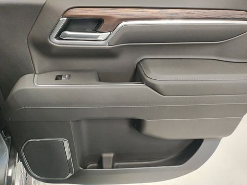New 2026 GMC Sierra 1500 SLT w/ SLT Premium Plus Package image 13