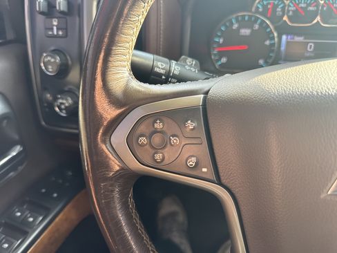 Used 2018 Chevrolet Silverado 2500 High Country w/ Duramax Plus Package image 19