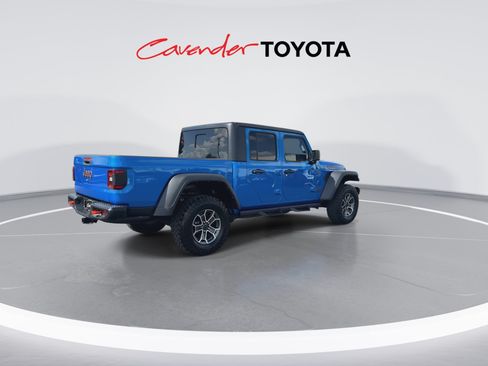 Used 2024 Jeep Gladiator Mojave w/ Steel Bumper Group AWD/4WD image 8