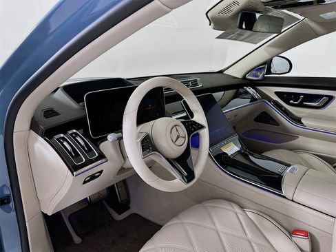 New 2026 Mercedes-Benz Maybach S 580 4MATIC image 10