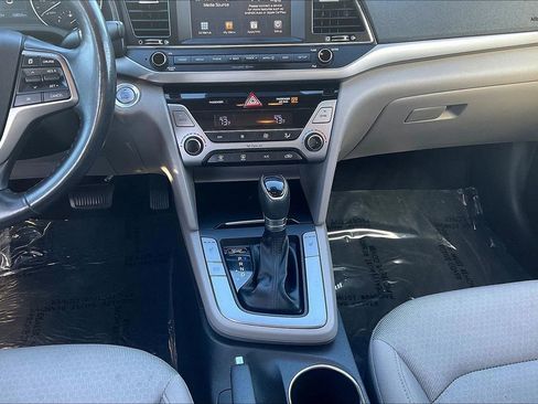 Used 2018 Hyundai Elantra Value Edition w/ Cargo Package image 27