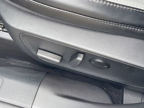 Used 2023 Ford Escape Platinum FWD image 7