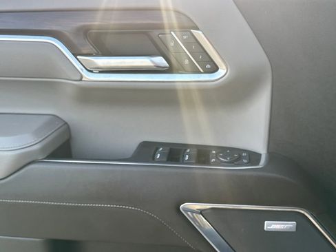 Used 2023 GMC Sierra 1500 SLT w/ SLT Premium Package image 26