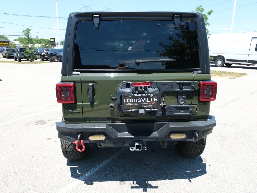 Used 2021 Jeep Wrangler Unlimited Rubicon w/ Dual Top Group AWD/4WD image 8