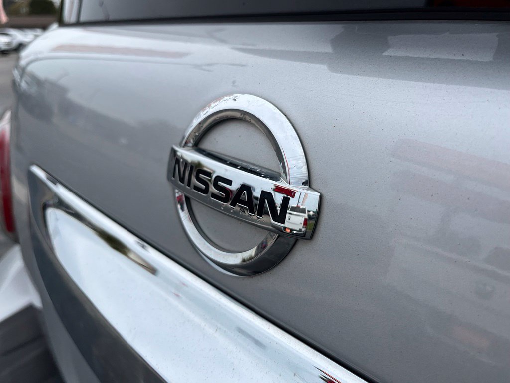 Used 2018 Nissan Armada Platinum w/ Interior Lighting Package AWD/4WD image 11