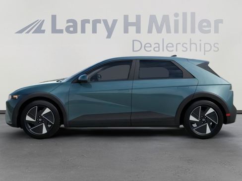 New 2026 Hyundai Ioniq 5 SEL RWD image 3