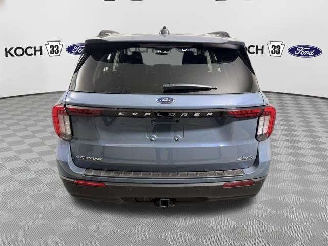 New 2026 Ford Explorer Active AWD/4WD image 7