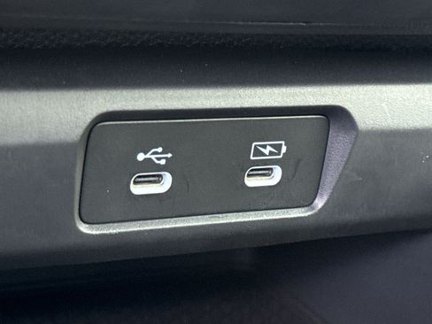 Certified 2023 Honda Accord EX image 29