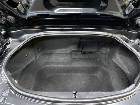 Used 2024 MAZDA MX-5 Miata RF Grand Touring RWD image 22