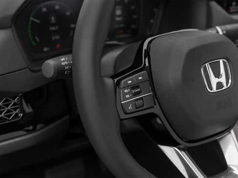 Used 2025 Honda Accord Sport image 43