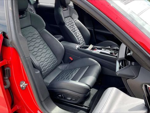 Used 2024 Audi RS e-tron GT w/ Carbon Performance Package AWD/4WD image 8