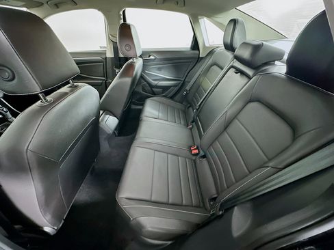 Used 2024 Volkswagen Jetta SE image 27