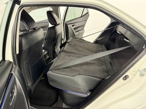 Used 2018 Toyota Corolla SE image 13