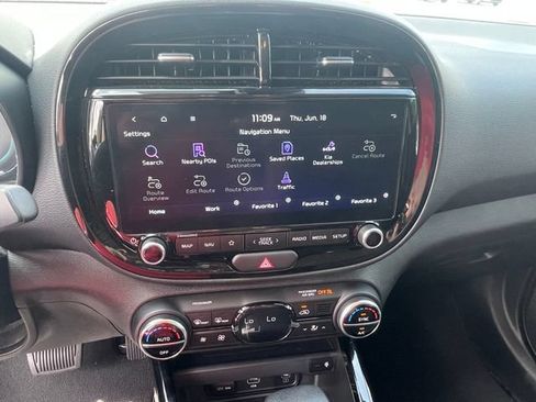 Used 2025 Kia Soul S FWD image 14