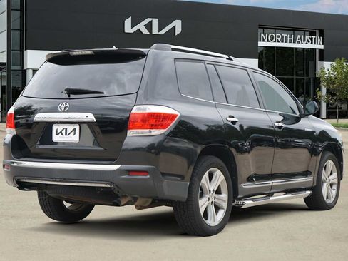 Used 2013 Toyota Highlander Limited FWD image 5